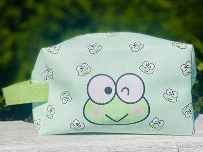 Large Essentials Pouch